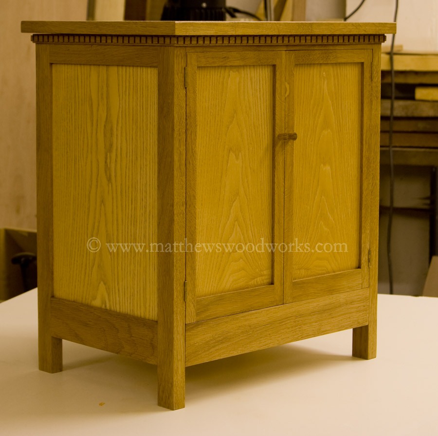 oak and ash jewellery chest